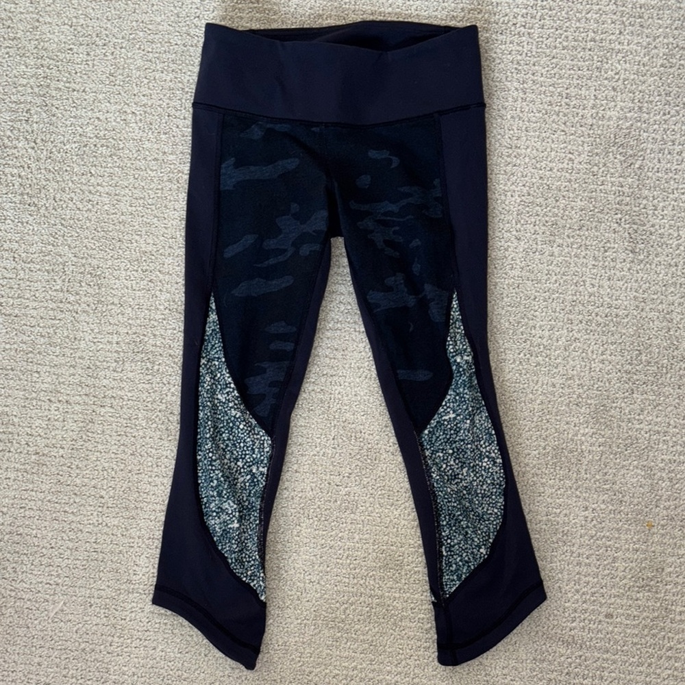 Lululemon multi pattern cropped leggings